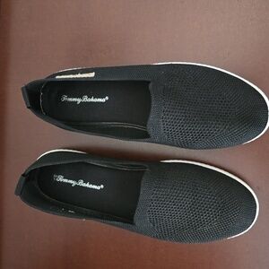 TOMMY BAHAMA CANVAS SHOES